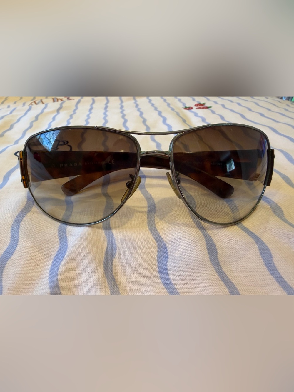 Authentic Prada Tortoise Shell Aviator Sunglasses 🕶️🇮🇹